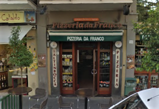 Pizzeria da Franco, at Corso Italia 265, is just around the corner from the Circumvesuviana station and stays open late