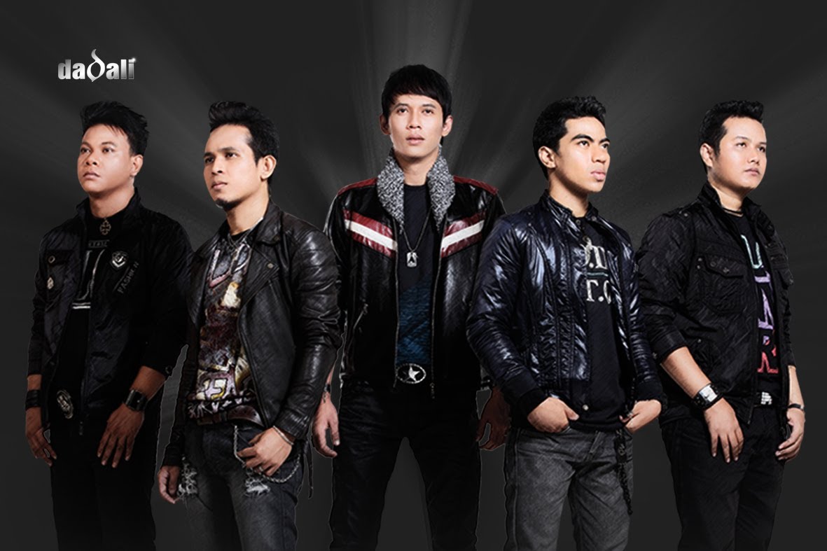 Download Album Dadali Terbaru Disaat Sendiri - Free Music 