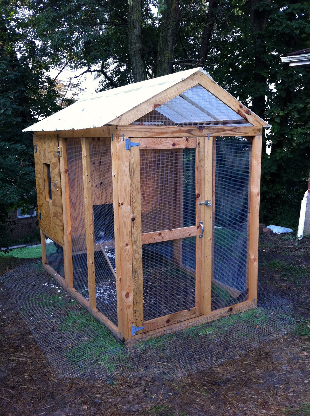 A life in the day of...: Free Insulated Chicken Coop Plans