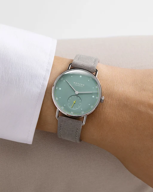 Nomos Glashütte Metro 33 sage ref. 1124