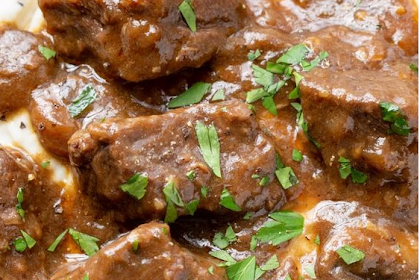 Tender Beef Tips with Mushrooms Onion Gravy