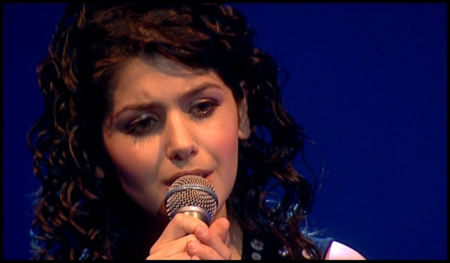 Katie-Melua_Thank-You-Stars_Live1_004.jpg