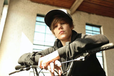 Justin Bieber, Canadian pop singer