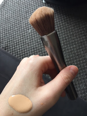  Urban Decay Brush