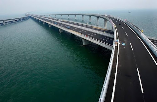 The number one longest bridge in the world is Danyang–Kunshan Grand Bridge.