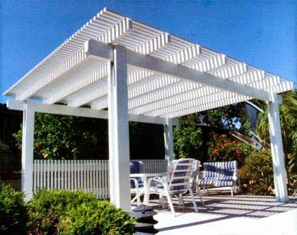 Free Standing Patio Cover Designs: DIY Steps  AyanaHouse