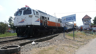 pt kereta api indonesia