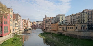 Girona desde el Pont de Pedra.