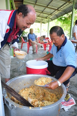 Ajijoi: Penyediaan Nasi Briyani Arab Ayam Tanam