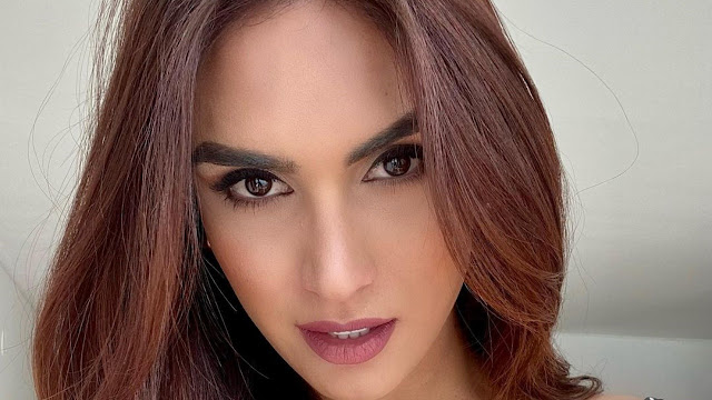 Isabella Santiago – Most Beautiful Trans Woman Long Hair Instagram Photos