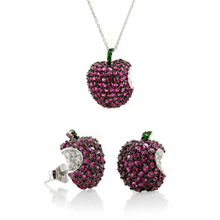 Inspired by Twilight - Apple Necklace & Earring Set