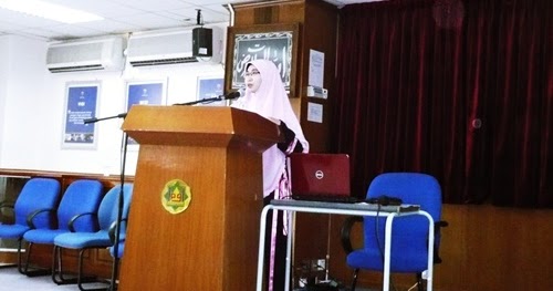 Ustazah Siti Khadijah Mendorong Pelajar Menjadi Pejaya 