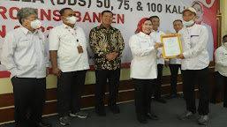 110 Pendonor Darah Sukarela Dapat Penghargaan dari PMI Banten