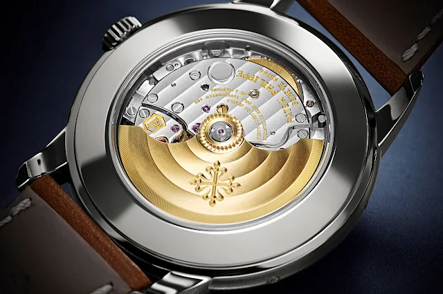 Patek Philippe Ref. 5212A Calatrava Weekly Calendar Manufacture Automatic Watch