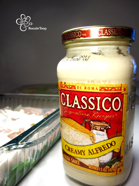 Classico Alfredo Sauce. Creamy Alfredo Sauce,