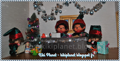 atelier du Père-Noël chez les Monchhichi et Bebichhichi - cadeaux - kiki - bubbles - diana kiki de tous les kiki