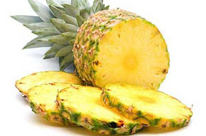 <img src="piña-oro-miel.jpg" alt="esta fruta es considerada como un diurético natural"> 