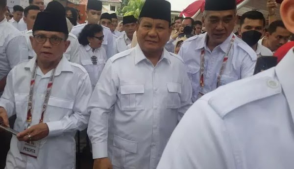 Prabowo Jadi Presiden, Program Jokowi Nggak Bakal Mangkrak, Eh Dinyinyirin: Jilatlah Selagi Bisa
