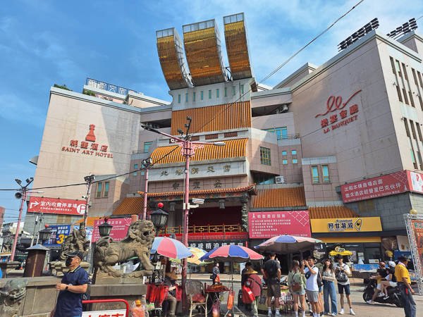 雲林北港朝天宮媽祖天上聖母、北港老街，全台知名媽祖廟之一