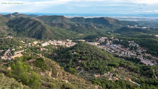 Vistas a Serra desde el Racó del Penyó