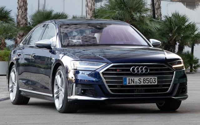 Novo Audi S8 2020