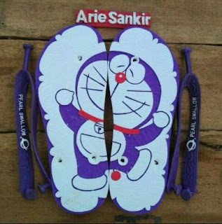 ukiran sandal swallow doraemon