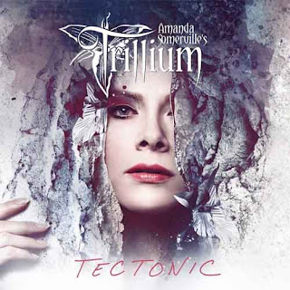 Το βίντεο των Trillium για το "Full Speed Ahead" από το album "Tectonic"