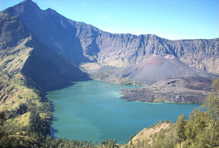 Lake Segara Anak, Rinjani-Indonesia