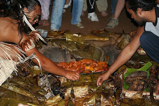 hangi makanan khas suku maori