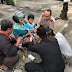 Kapolres Tanjungpinang Memberikan Pertolongan Saat Melihat Seorang Ibu dan Anak Yang terjatuh Dari motor