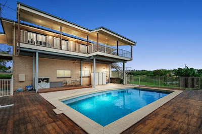 https://henzells.com.au/buying/property-display/2-bedroom-unit-golden-beach,3981