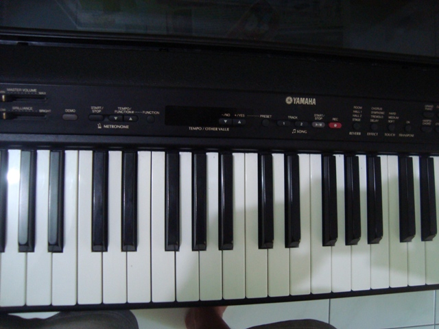 Jual Alat Musik Bekas : Jual Piano Electric Yamaha P80