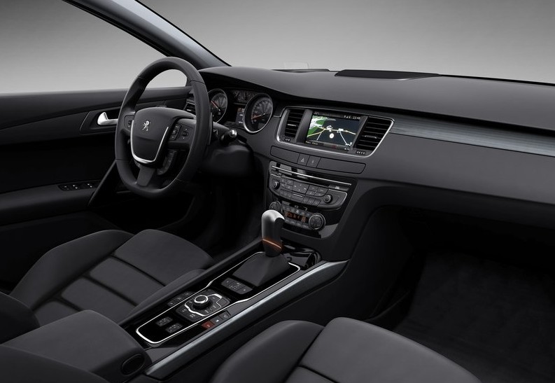 The Peugeot 508 is accessible in two anatomy styles the alehouse with a 