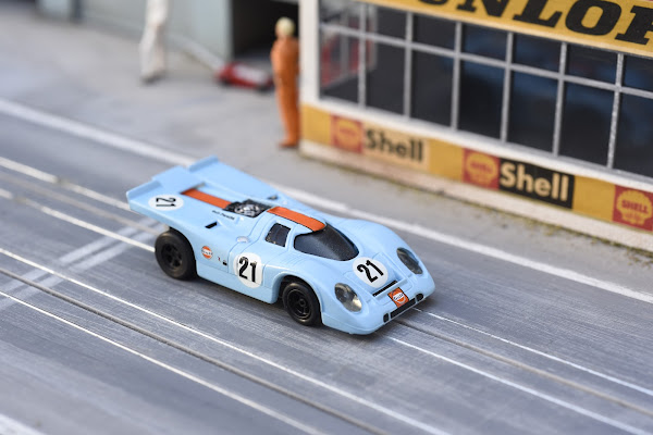 GULF Porsche 917K #21 Pedro Rodriguez (MEX)/Leo Kinnunen (FIN)