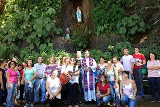 Fiéis de Araraquara fazem Via Sacra em Ribeirão Bonito