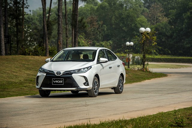 Toyota Vios tri ân khách hàng hành <a href=