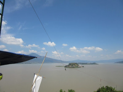 Zipe Line on Lake Patzcuaro