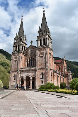 Santuário de Covadonga, Cangas de Onís, Picos da Europa