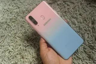 Samsung Galaxy A8S