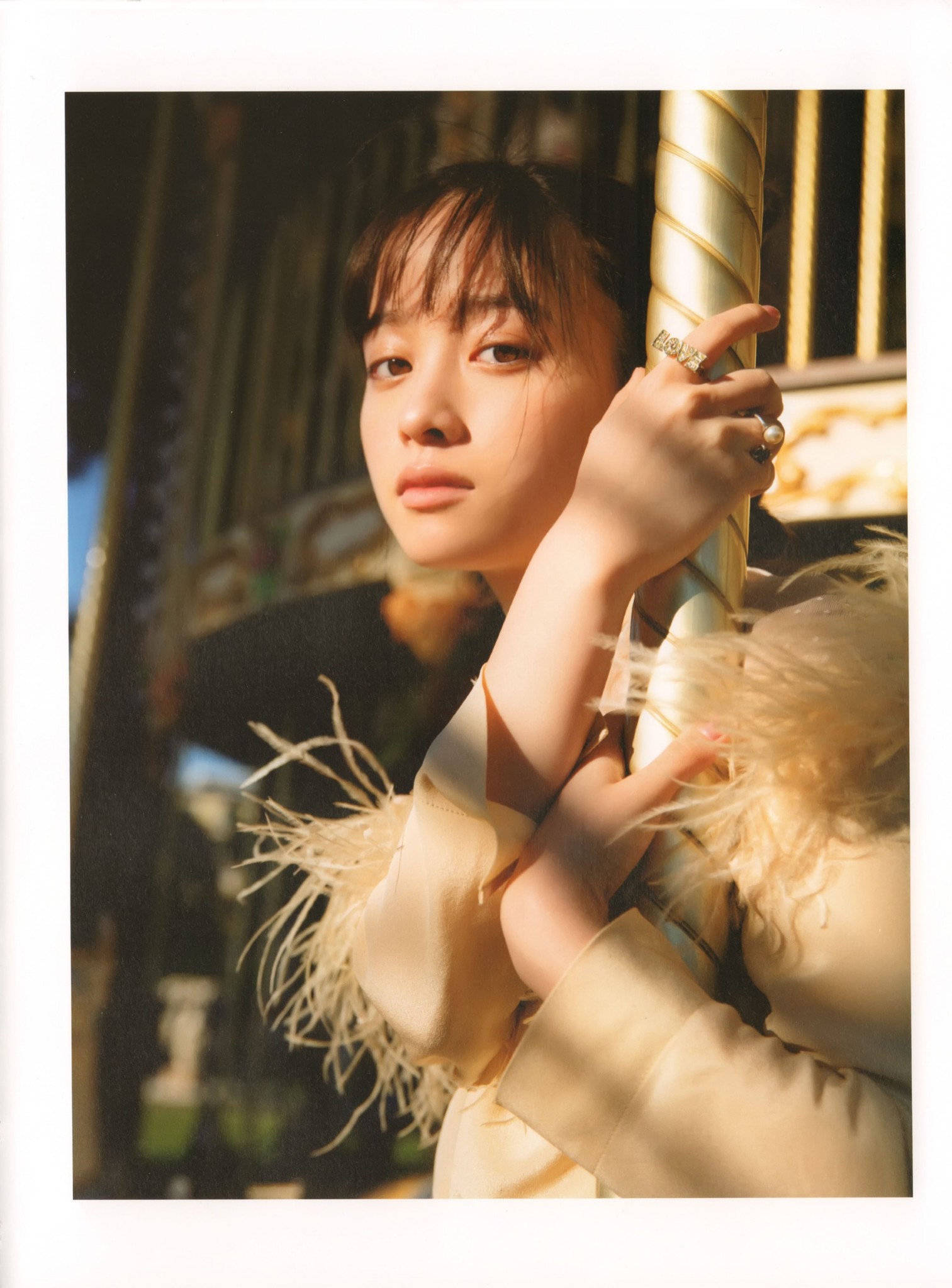 Kanna Hashimoto in NATUREL