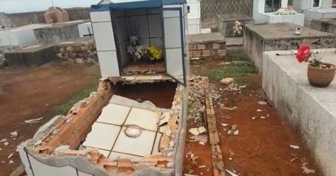 Bandidos furtam caixão e restos mortais de cemitério