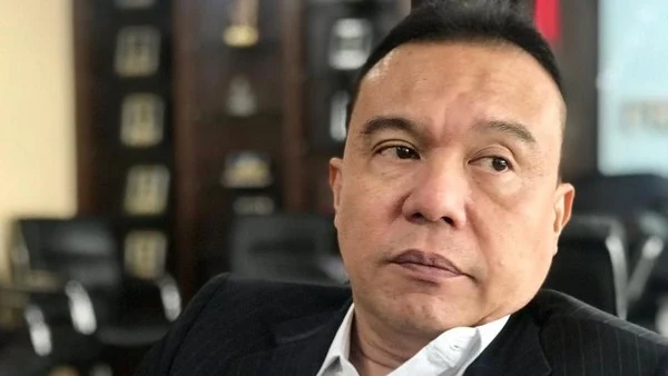 DPR akan Sosialisasi Omnibus Law ke Masyarakat Demi 'Dua Jempol' Jokowi DPR akan Sosialisasi Omnibus Law ke Masyarakat Demi 'Dua Jempol' Jokowi