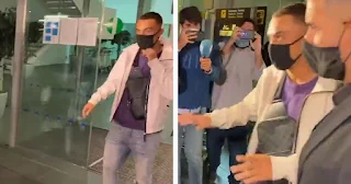 Pictures: Sergino Dest finally lands in Barcelona; will become official Barca player tomorrow