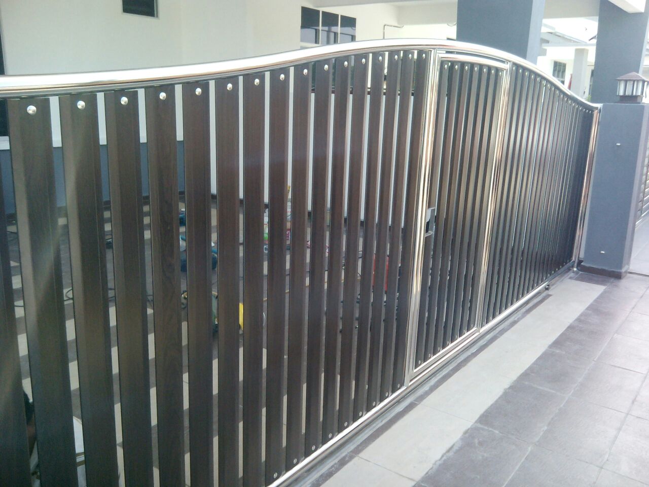 ROSHDI ENTERPRISE  metal  works PINTU PAGAR  STAINLESS 