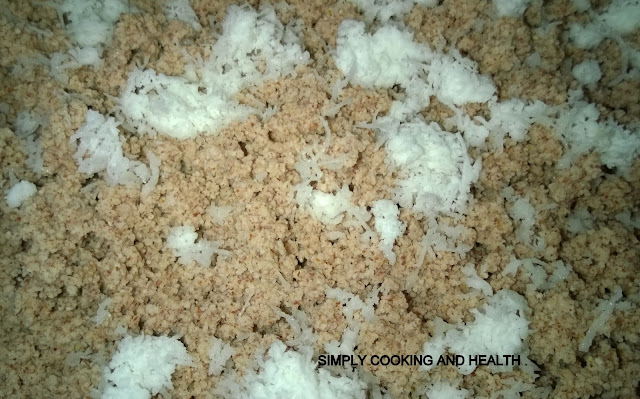 Puttu with shredded  coconut