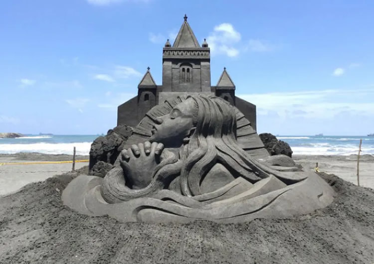 sand art sculptures