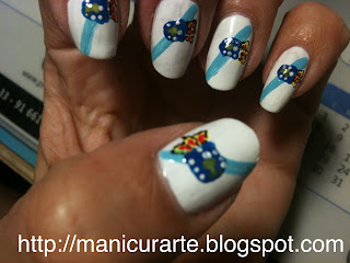 Manicura bandera de Galicia