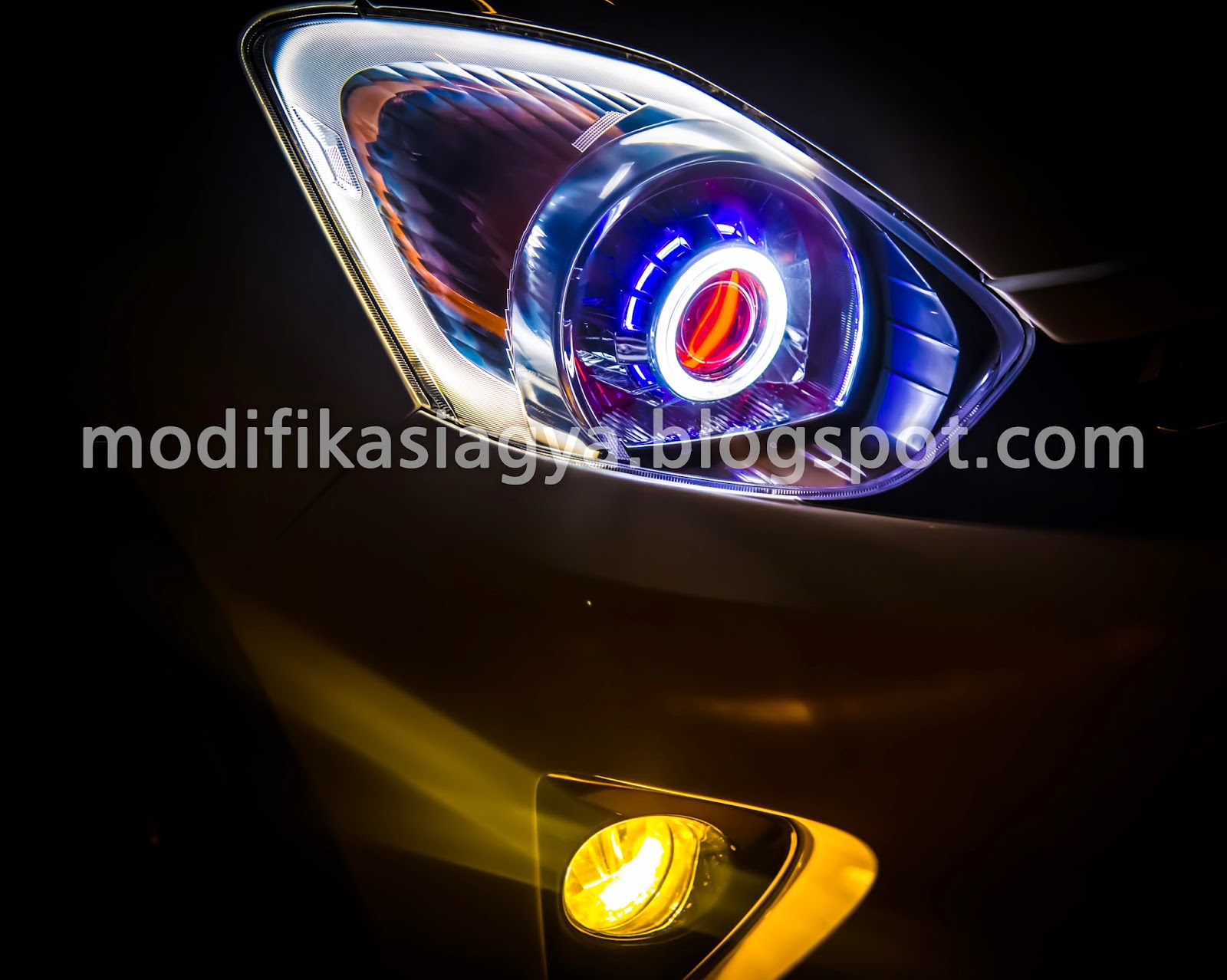 Modifikasi Toyota Agya: Modifikasi Lampu Depan dan LED 