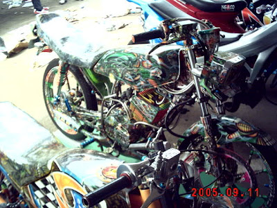 Modifikasi Motor Yamaha RX King Airbrush Extreme  Motorcycle Motors