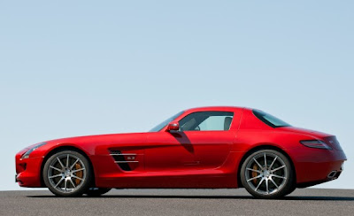 Design Mercedes-Benz SLS AMG